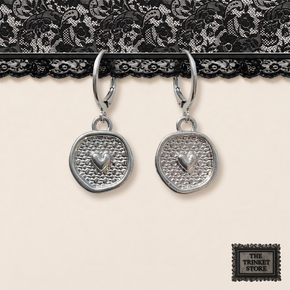 SILVER EMBEDDED HEARTS earrings