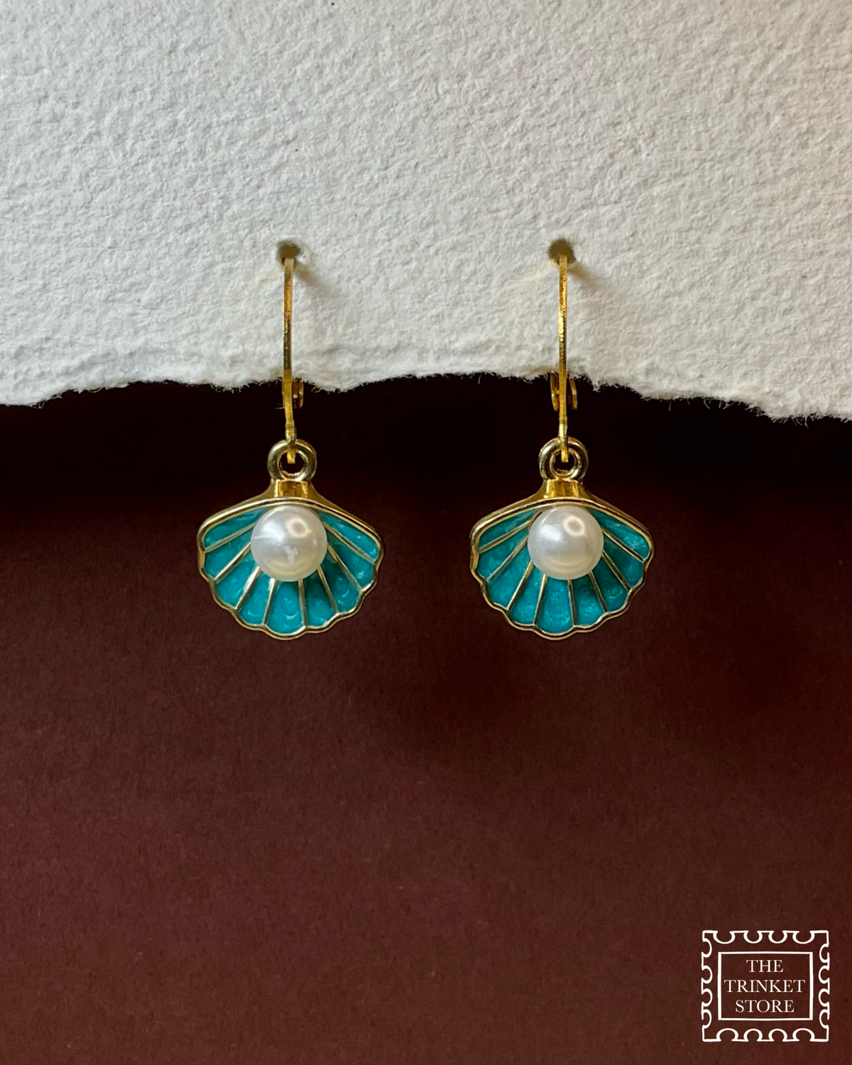 SHELLS WITH PEARLS