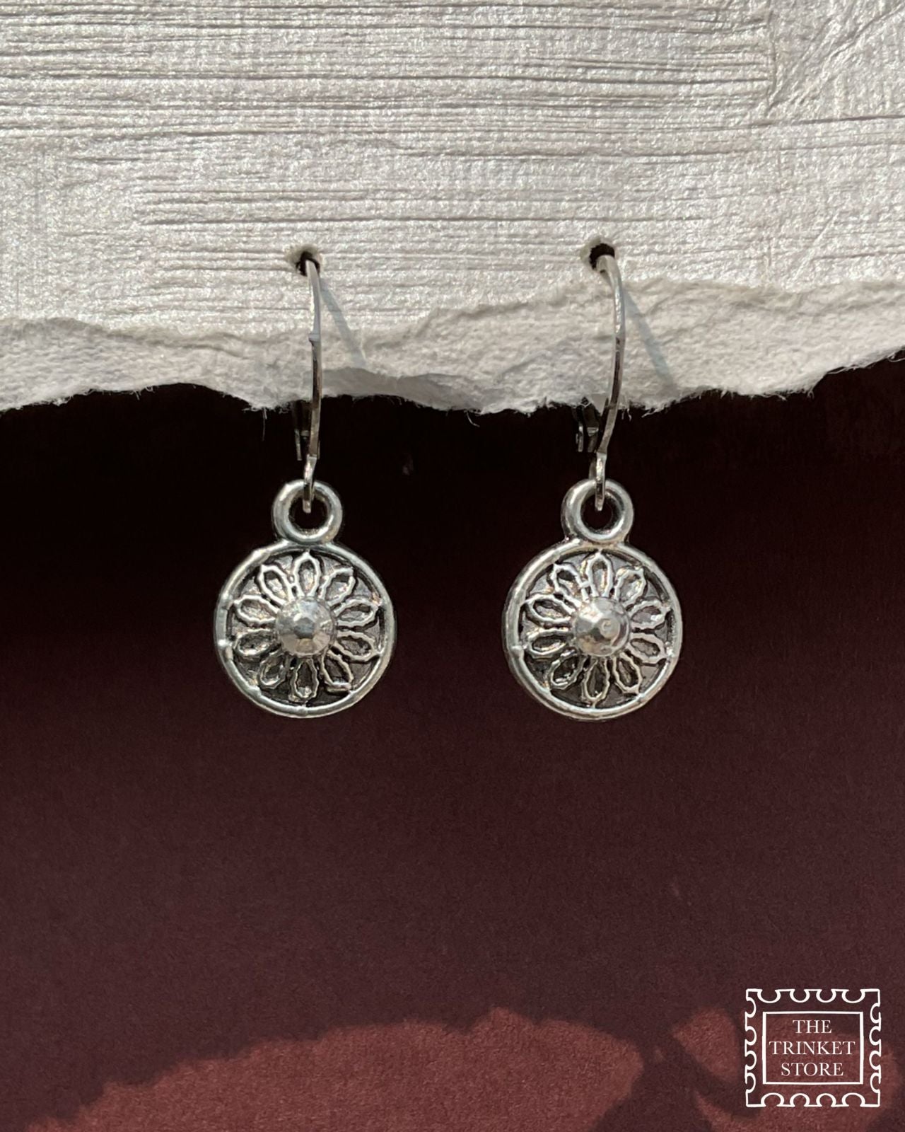 METAL DAISIES