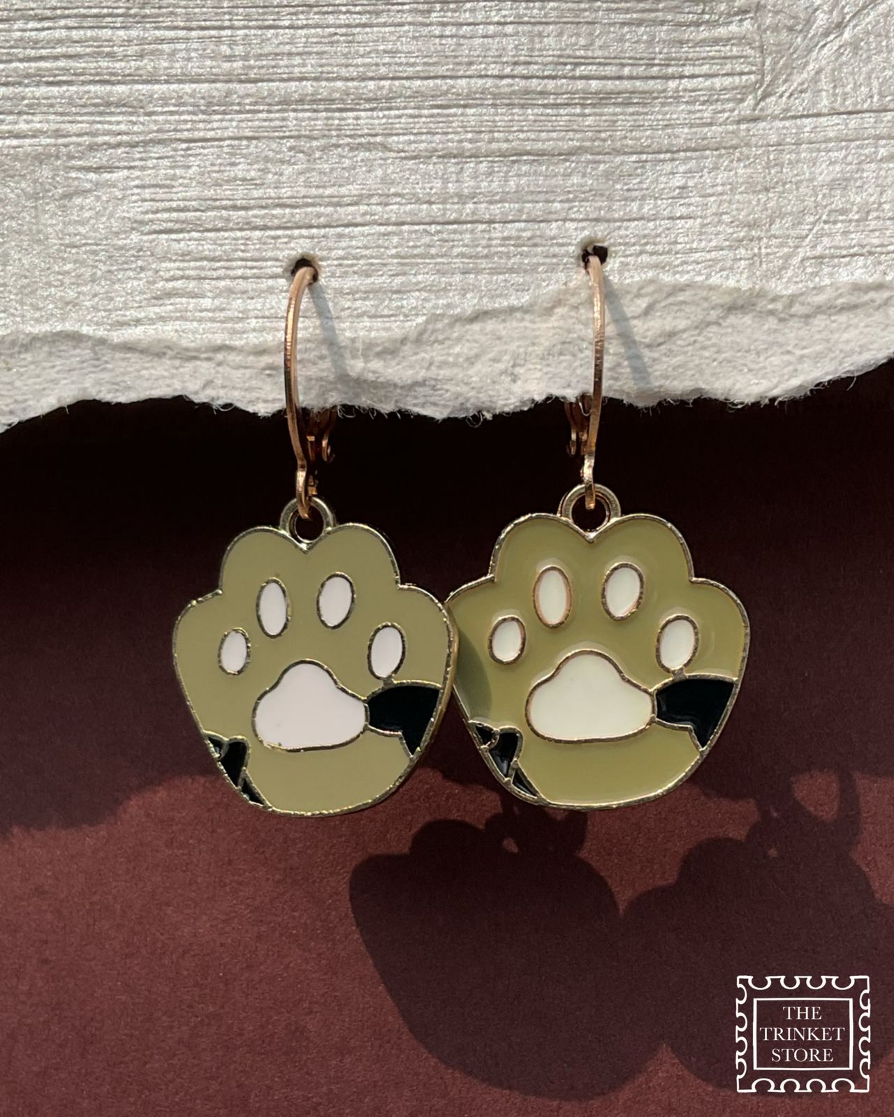 GREEN PAWSIES